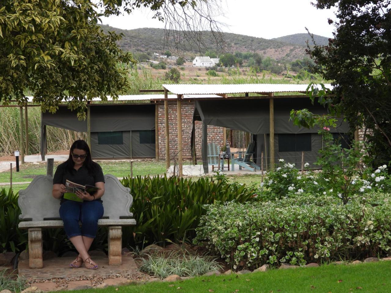Schoemanshoek Glamping Oudtshoorn Ngoại thất bức ảnh